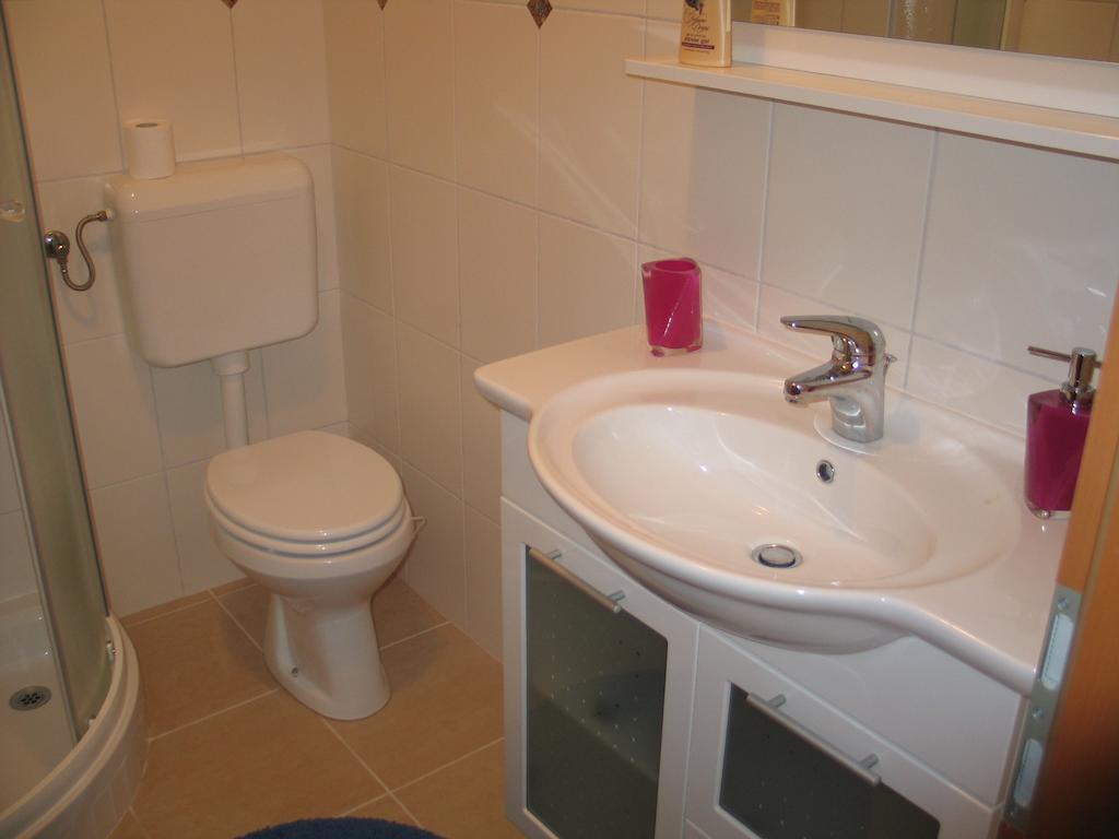 Prenocisca Angelin Hram, Tiny Apartments Markovec Екстер'єр фото